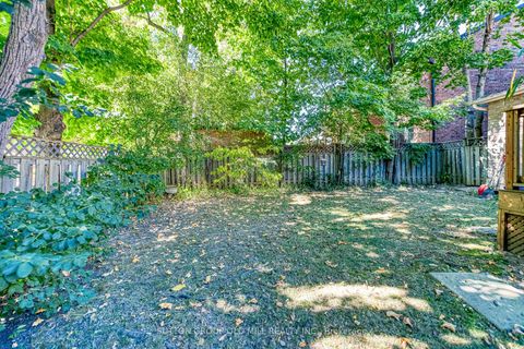 Photo 19 at 267 Aurora Heights Drive, Aurora Heights, Aurora