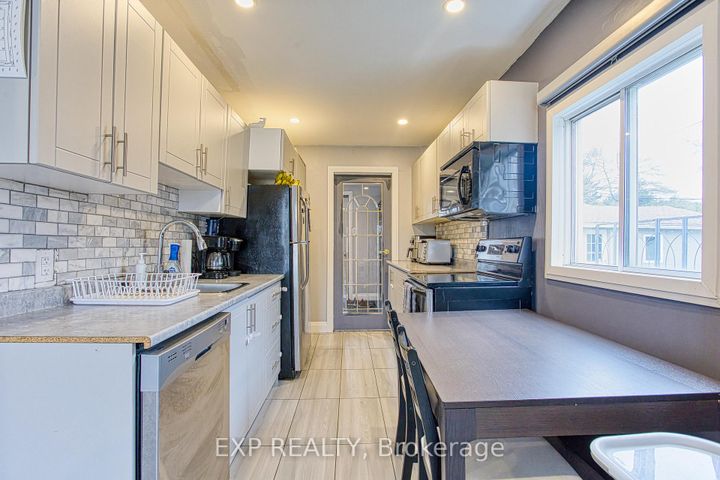 Photo 10 at 352 Fairfield Avenue, Homeside, Hamilton