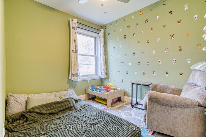 Photo 14 at 352 Fairfield Avenue, Homeside, Hamilton