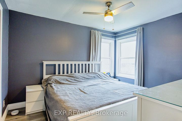 Photo 15 at 352 Fairfield Avenue, Homeside, Hamilton