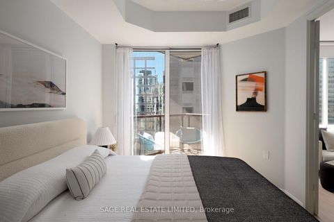 Photo 11 at 1713 - 85 Bloor Street E, Yonge Corridor, Toronto