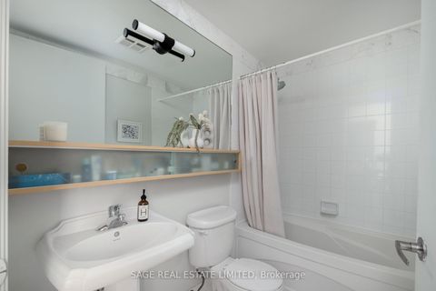 Photo 14 at 1713 - 85 Bloor Street E, Yonge Corridor, Toronto