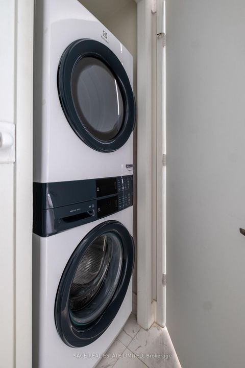 Photo 16 at 1713 - 85 Bloor Street E, Yonge Corridor, Toronto