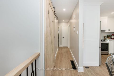 Photo 12 at 68 Ottaway Avenue, Wellington, Barrie