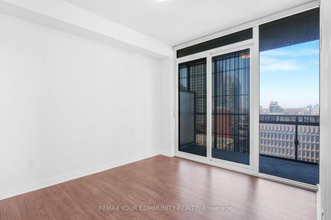 Photo 8 at 1108 - 8 Eglinton Avenue, Mount Pleasant West, Toronto