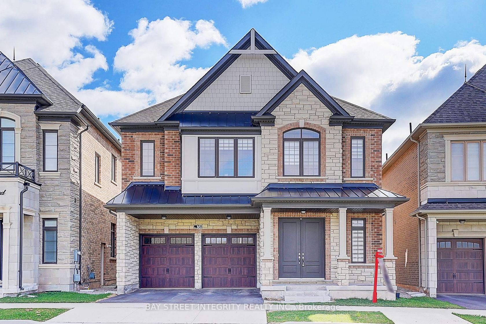 38 Settlers Road E, GO Glenorchy, Oakville 2