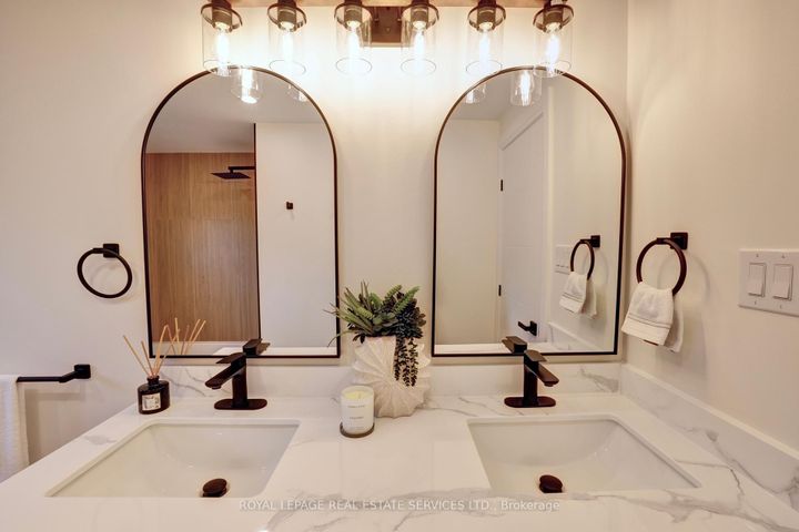 Photo 21 at 91 Forestgate Drive, Fessenden, Hamilton