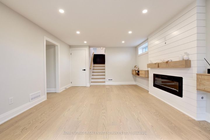 Photo 28 at 91 Forestgate Drive, Fessenden, Hamilton