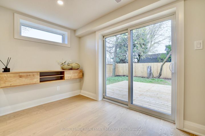 Photo 30 at 91 Forestgate Drive, Fessenden, Hamilton