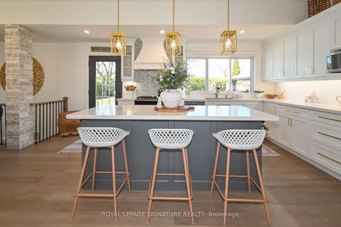 Photo 3 at 522 Rosmere Street, McLaughlin, Oshawa