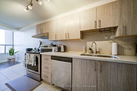 Photo 17 at Ph#11 - 11 Wincott Drive, The Westway, Toronto