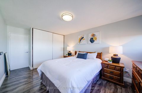 Photo 23 at Ph#11 - 11 Wincott Drive, The Westway, Toronto