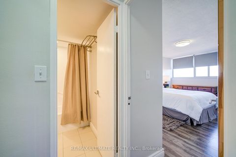 Photo 25 at Ph#11 - 11 Wincott Drive, The Westway, Toronto
