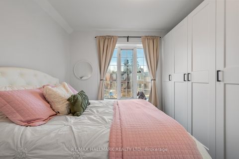 Photo 31 at 146 Roslin Avenue, Lawrence Park North, Toronto