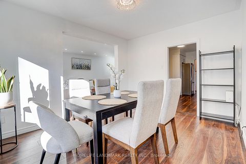 Photo 14 at 104 Tanjoe Crescent, Newtonbrook West, Toronto