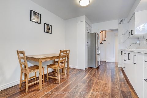 Photo 18 at 104 Tanjoe Crescent, Newtonbrook West, Toronto
