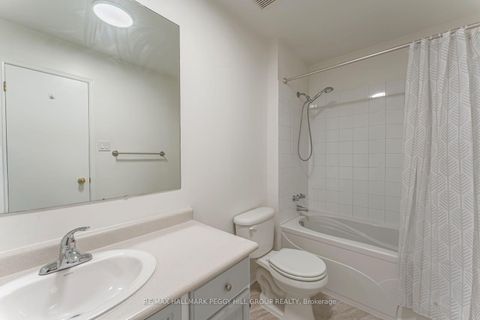 Photo 6 at 7 - 21 Evergreen Court, Ardagh, Barrie