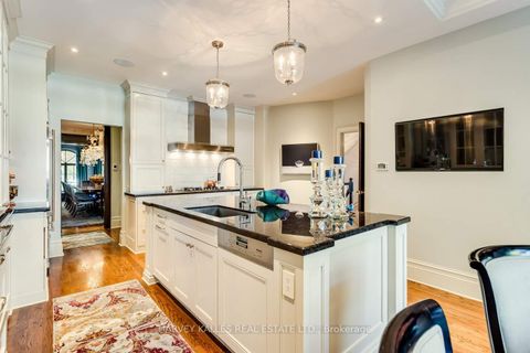 Photo 17 at 92 South Drive, Moore Park, Toronto