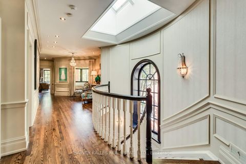 Photo 20 at 92 South Drive, Moore Park, Toronto