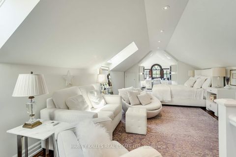 Photo 27 at 92 South Drive, Moore Park, Toronto