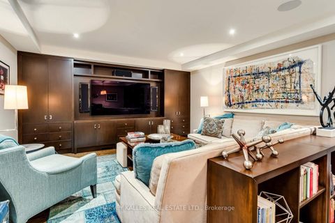 Photo 34 at 92 South Drive, Moore Park, Toronto