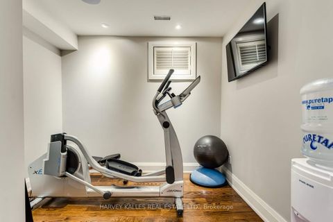 Photo 38 at 92 South Drive, Moore Park, Toronto