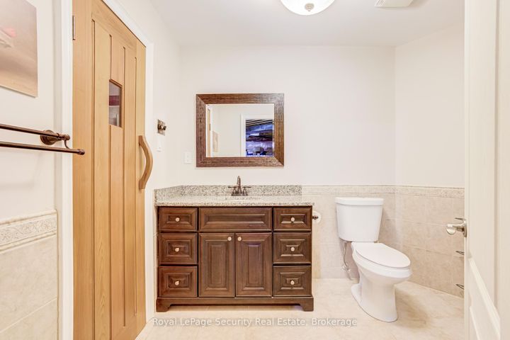 Photo 29 at 20 Aubrietia Court, Oak Ridges, Richmond Hill