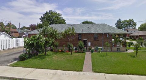 Photo 11 at 70 Beechborough Avenue, Greenbrook, Toronto