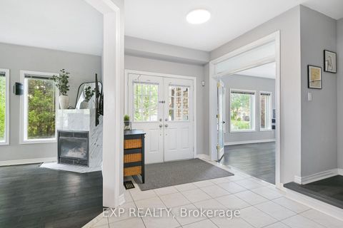 Photo 4 at 29 Batson Drive, Aurora Village, Aurora