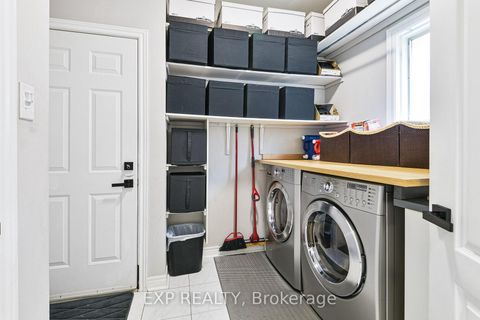 Photo 17 at 29 Batson Drive, Aurora Village, Aurora