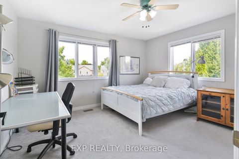 Photo 19 at 29 Batson Drive, Aurora Village, Aurora