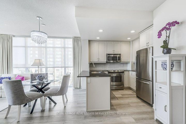 Photo 11 at 610 - 551 Maple Avenue, Brant, Burlington