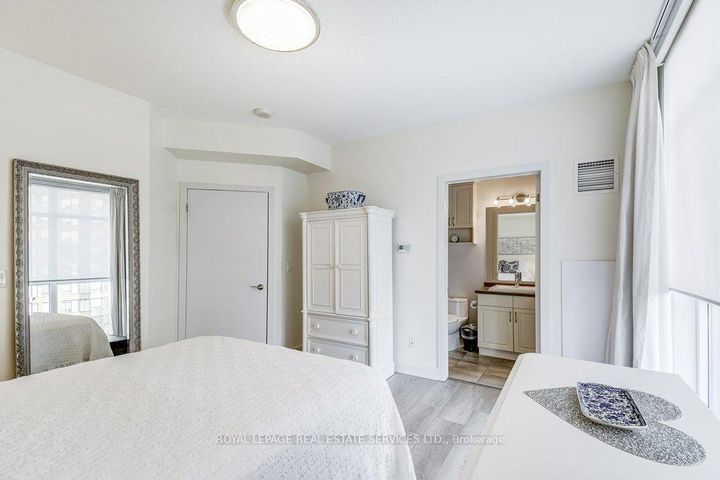 Photo 26 at 610 - 551 Maple Avenue, Brant, Burlington