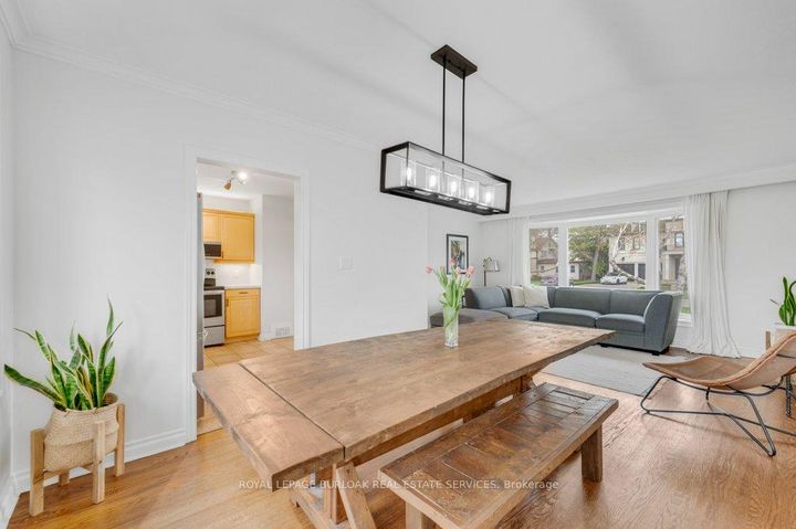 Photo 7 at 602 Stephens Crescent, WO West, Oakville