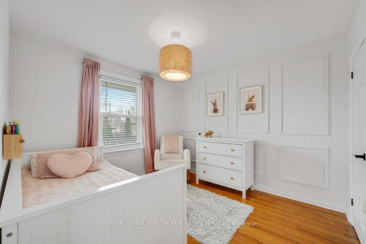 Photo 14 at 602 Stephens Crescent, WO West, Oakville