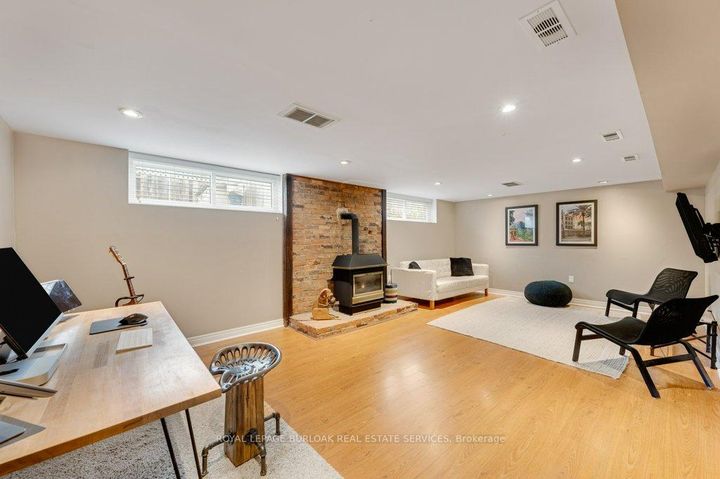 Photo 17 at 602 Stephens Crescent, WO West, Oakville