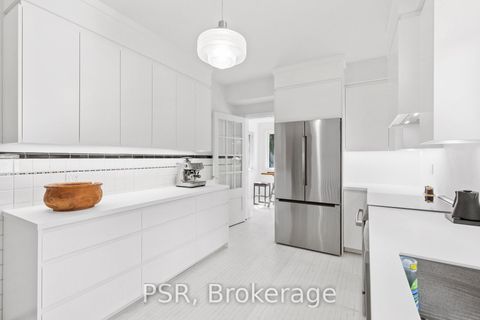 Photo 9 at 132 Indian Road, Swansea, Toronto