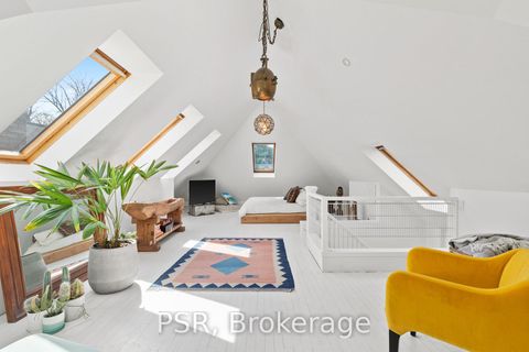 Photo 25 at 132 Indian Road, Swansea, Toronto