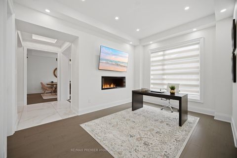 Photo 14 at 143 Ballantyne Boulevard, Vellore Village, Vaughan