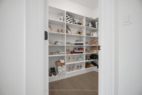 Photo 23 at 143 Ballantyne Boulevard, Vellore Village, Vaughan