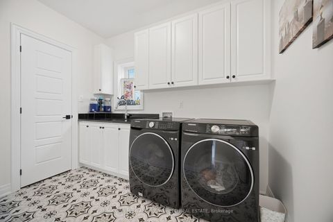 Photo 37 at 143 Ballantyne Boulevard, Vellore Village, Vaughan