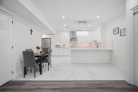 Photo 41 at 143 Ballantyne Boulevard, Vellore Village, Vaughan