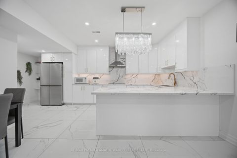 Photo 42 at 143 Ballantyne Boulevard, Vellore Village, Vaughan