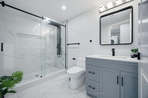 Photo 47 at 143 Ballantyne Boulevard, Vellore Village, Vaughan