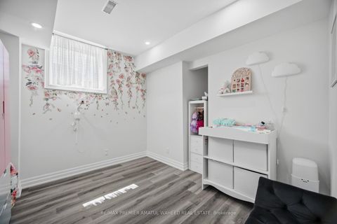 Photo 48 at 143 Ballantyne Boulevard, Vellore Village, Vaughan
