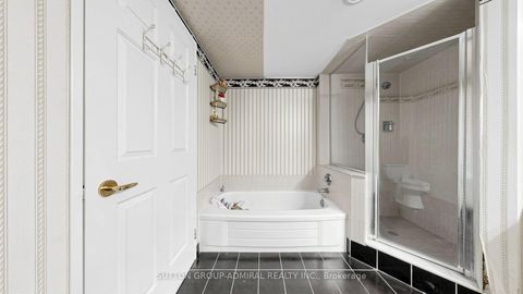 Photo 21 at 610 - 30 Greenfield Avenue, Willowdale East, Toronto