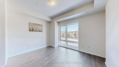 Photo 9 at 21 - 235 Mclevin Avenue, Malvern, Toronto