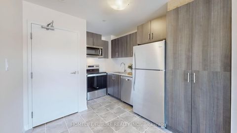 Photo 13 at 21 - 235 Mclevin Avenue, Malvern, Toronto