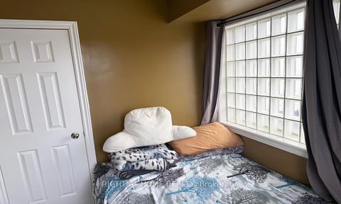 Photo 7 at 212 - 870 Jane Street, Smythe, Toronto