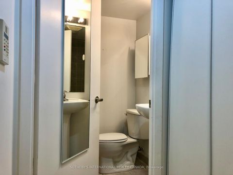 Photo 9 at 717 - 210 Victoria Street, Yonge Corridor, Toronto